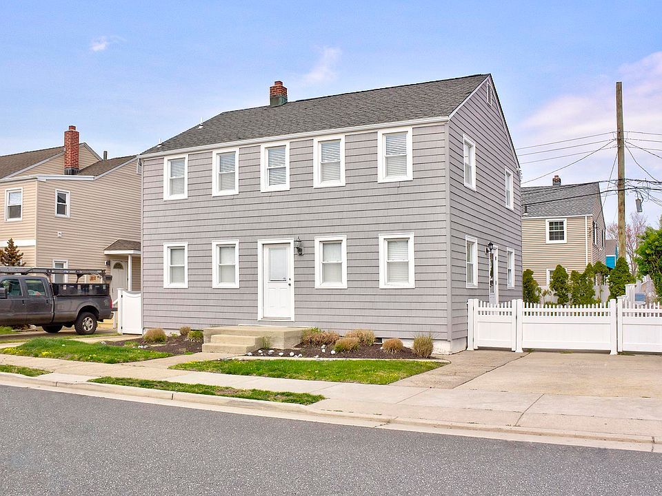 1st image of 205 N Harding Ave