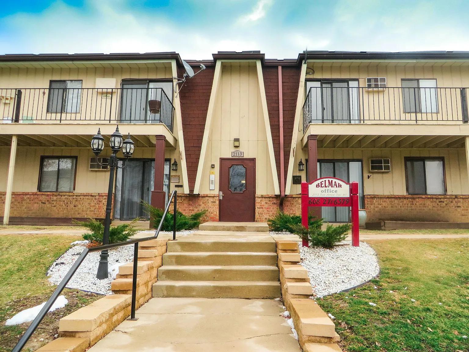 Belmar Apartments — Photo 2