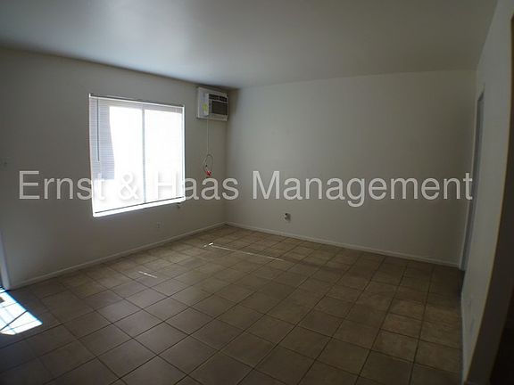 3rd image of 14423 Flallon Ave