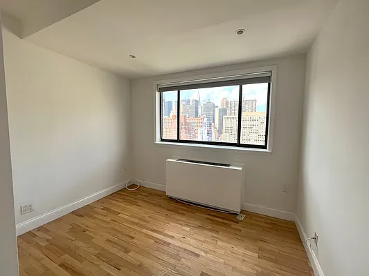 Rented by Akam Sales and Brokerage | media 15