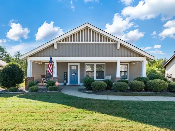 124 Waterstone Way, Montevallo, AL 35115
