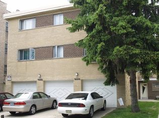 8030 Knox Ave APT 1W, Skokie, IL