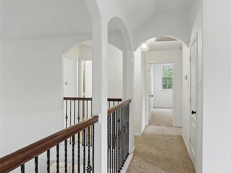 99 Sagamore Ridge Pl — Photo 48