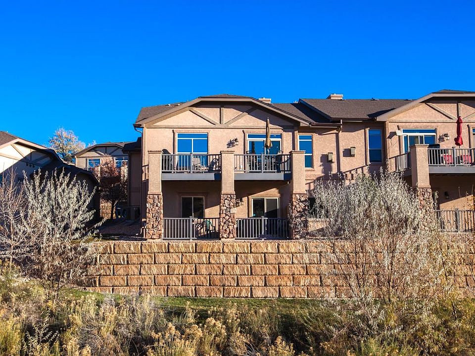 2nd image of 347 Cliff View Dr