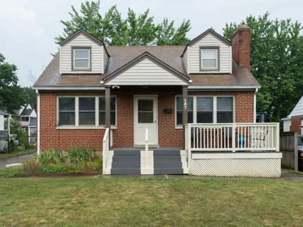 157 E Crest Dr, Cincinnati, OH 45215