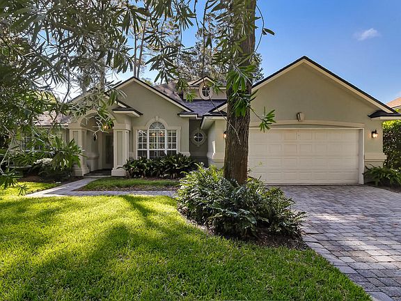 2nd image of 95337 Mackinas Cir