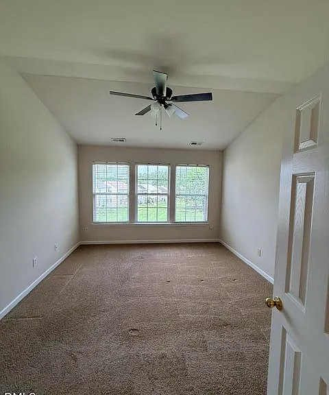 204 Caraleigh Ct — Photo 27
