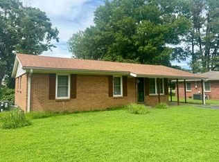 560 Circle Dr, Halls, TN 38040