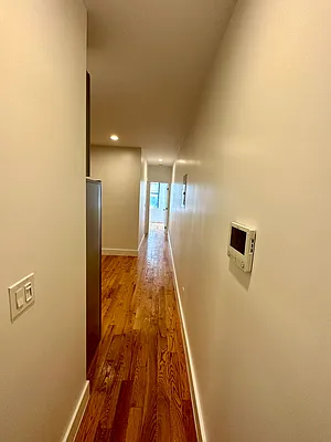 Rented by Max Apt LLC | media 13