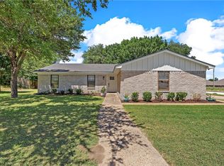 408 Brenda Dr, Hewitt, TX 76643