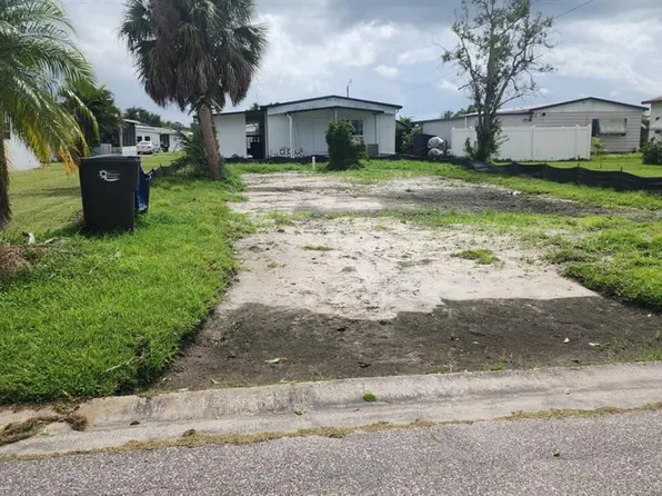 306 50th Avenue Plz E Lot 15, Bradenton, FL 34203