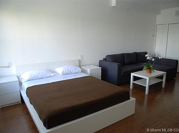 3rd image of 2445 Lake Pancoast Dr APT M