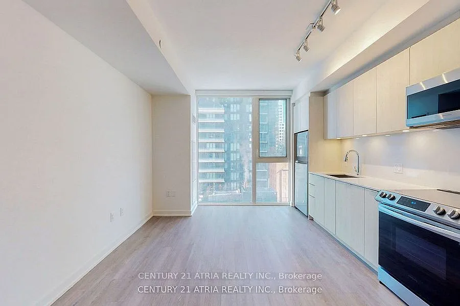 1 bed, $2,375 — Photo 2