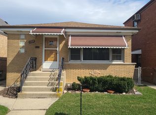 3709 N Cumberland Ave, Chicago, IL