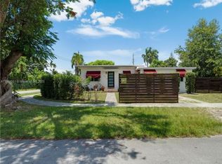 5900 SW 44th Ter, Miami, FL 33155