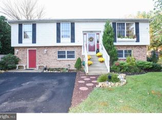 856 Willow Ave, Langhorne, PA 19047