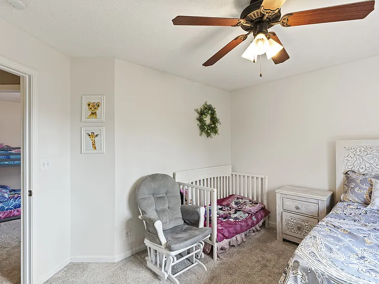 3467 Melrose Dr — Photo 15