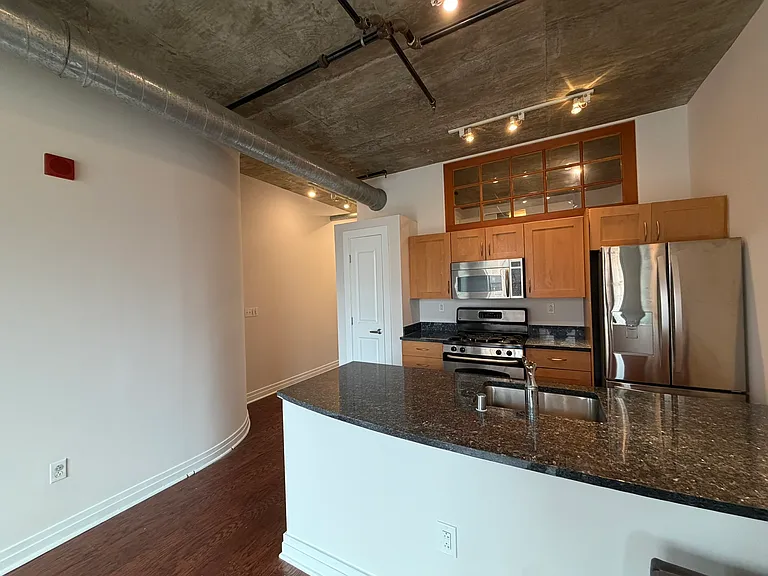 301 Massachusetts Ave NW #402 — Photo 24
