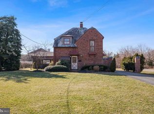 868 Bridgeboro St, Delran, NJ 08075