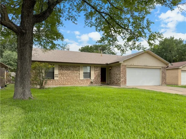 3234 Red Robin Loop, Bryan, TX 77802