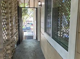 212 S E St APT C, Santa Rosa, CA 95404