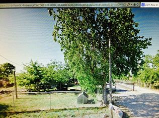 232 S Pine St, Rosharon, TX 77583