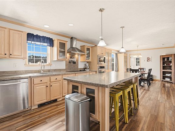 5th image of 3736 Water Level Rd