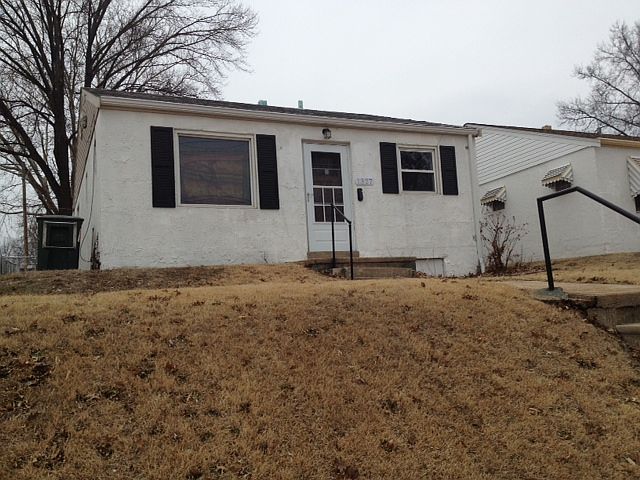 1st image of 1327 Tamm Ave