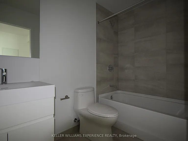 39 Mary St #1901 — Photo 21