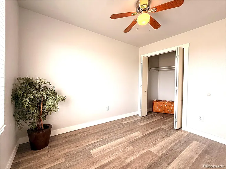 531 S Angus Ave #11 — Photo 23