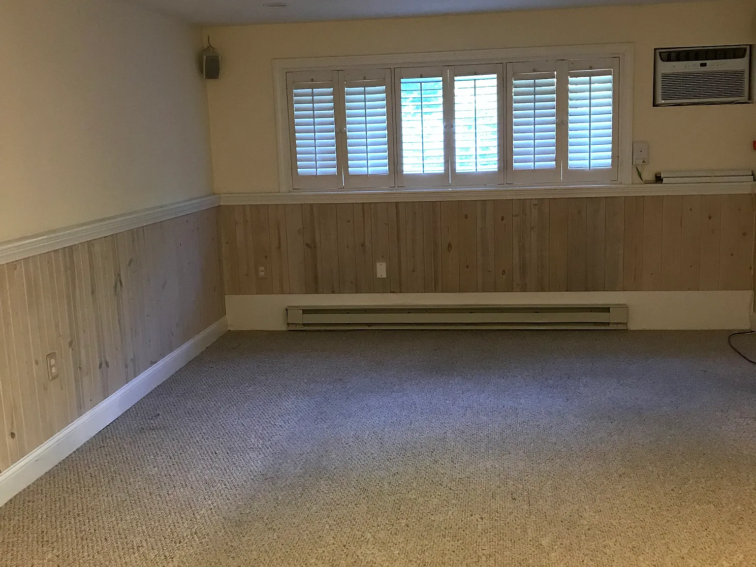 2 bed, 865 sqft, $1,900 — Photo 3