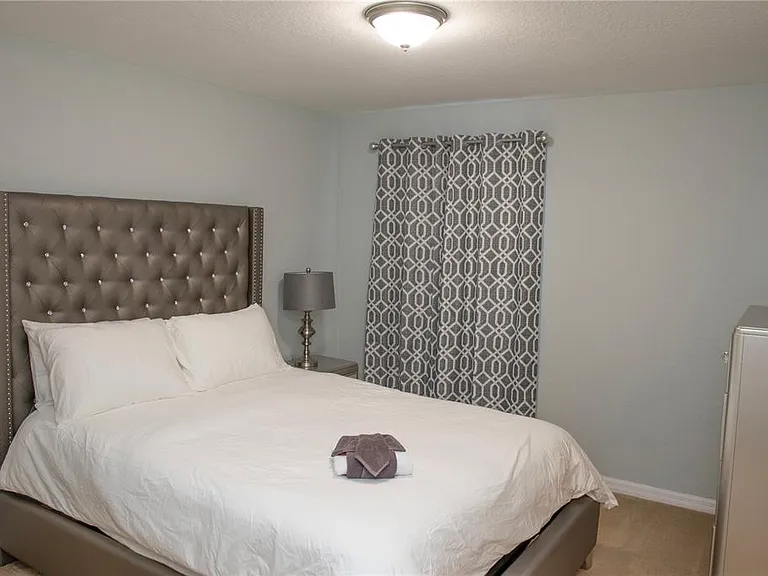 112 Cypress Pointe Ct — Photo 25