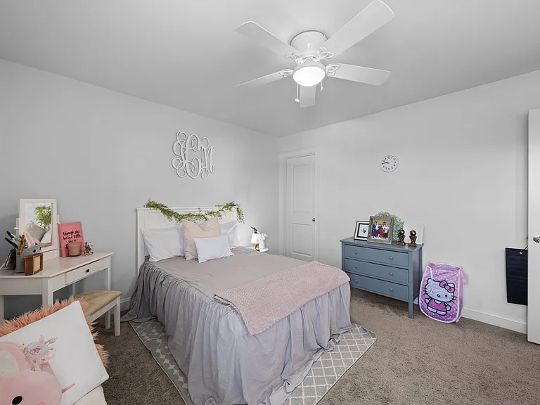 1010 Spot Cir — Photo 35