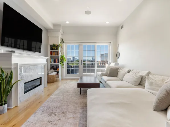380 Bunker Hill St Unit 210, Boston, MA 02129