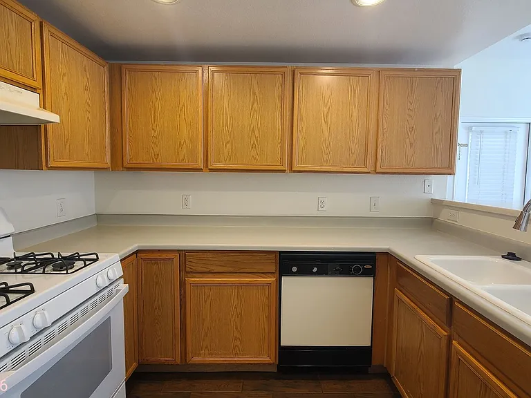 9580 W Reno Ave #180 — Photo 6