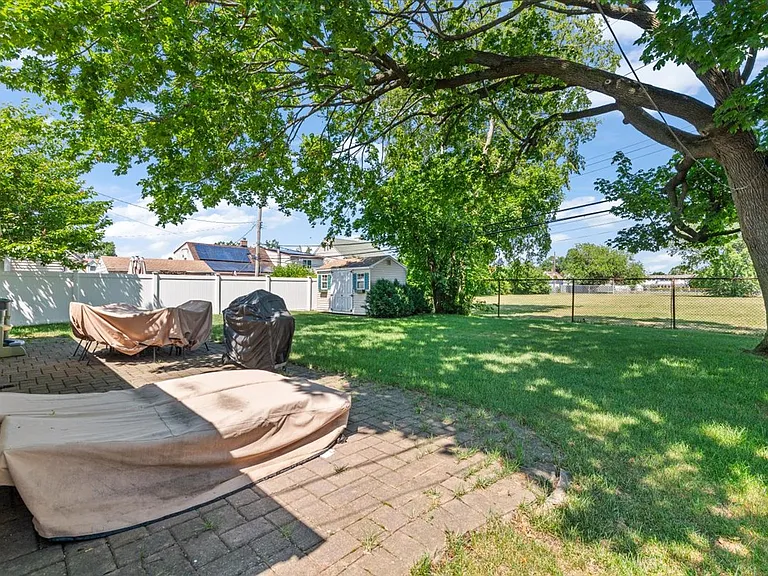 7 Chickadee Ln — Photo 26