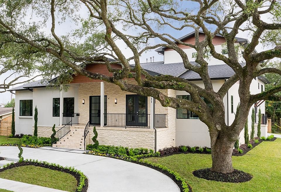 1st image of 9411 Braesheather Ct
