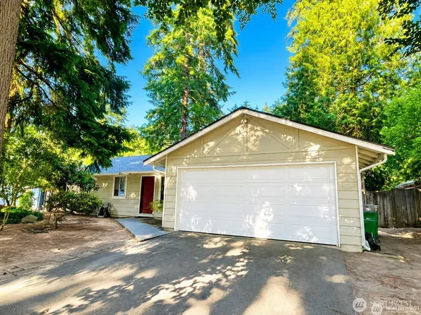 14037 108th Avenue NE, Kirkland, WA 98034