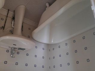 4514 Walnut St APT 1F, Philadelphia, PA 19139