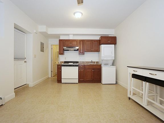 2nd image of 319 Ramona Ave #1A
