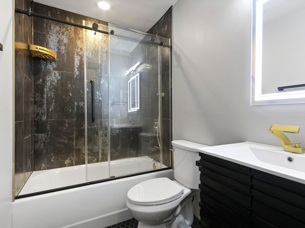 416 N College Ave APT 1