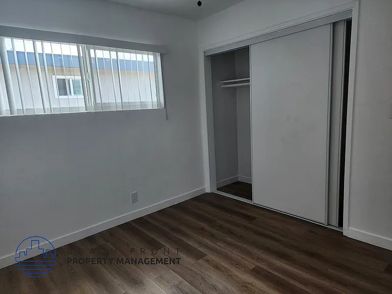 24319 Narbonne Ave — Photo 6