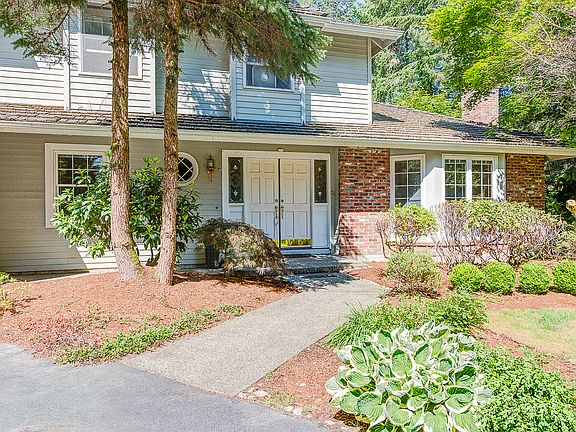 2nd image of 14539 186th Pl NE
