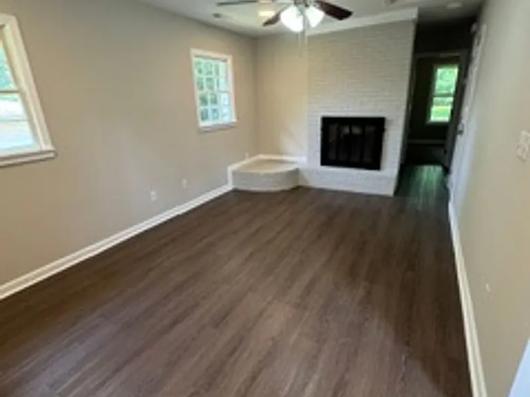 246 Victory Ln NE — Photo 5
