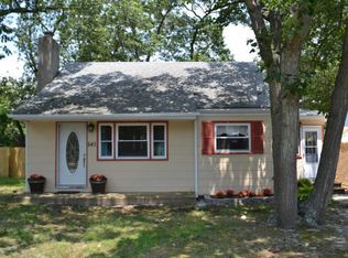 640 Kenmore Rd, Brick, NJ 08723