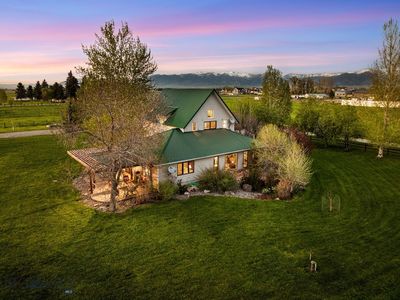 530 Hulbert Rd W, Bozeman, MT, 59718