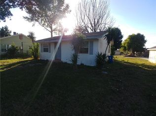 521 N 3rd St, Lake Wales, FL 33853