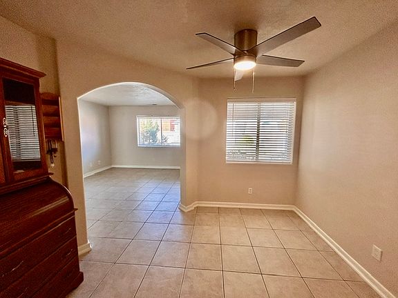5th image of 617 W Evans Ridge Cir #4
