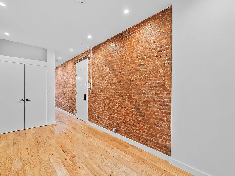 1815 Woodbine St #1C — Photo 11