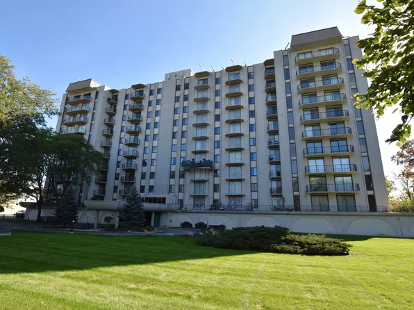 190 S Wood Dale Rd APT 1000, Wood Dale, IL 60191